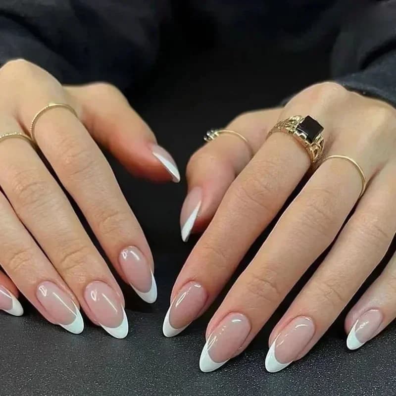 סט 24 טיפים לציפורניים French Almond עם דבק
