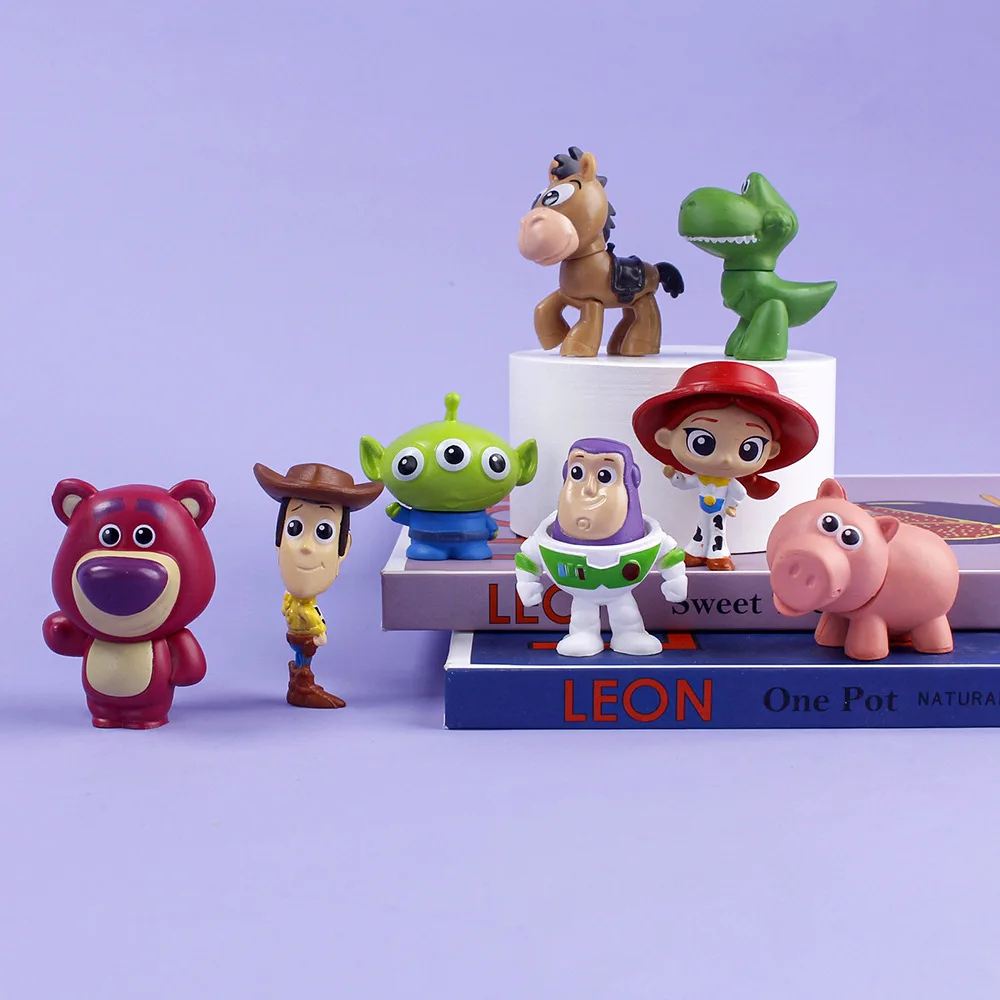 סט 6 דמויות Toy Story לקישוט ועוגה